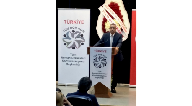 Türkiye Tüm Roman Dernekleri Konfederasyonu Başkanı Fahrettin Savcı 